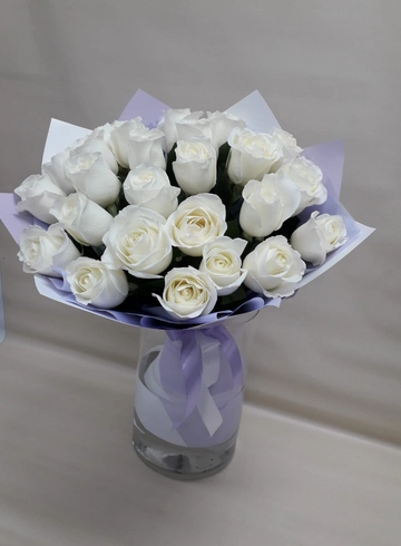 Монобукет из роз «Нежное облако» от интернет-магазина цветов в 