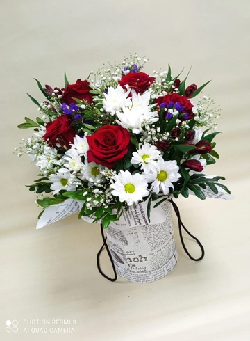 Композиция «Цветочное шоу» от интернет-магазина цветов в 