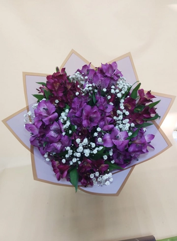 Букет &laquo; Лесной уголок&raquo; от интернет-магазина цветов в 