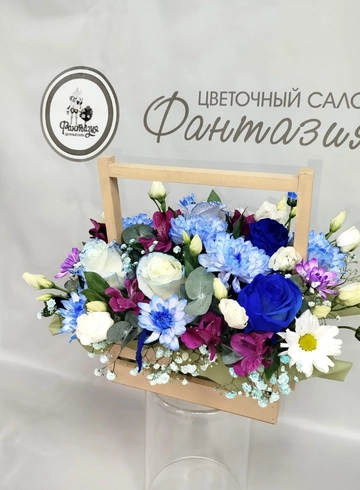 Композиция &laquo;Пикник в цветах&raquo; от интернет-магазина цветов в 