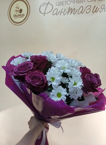 Сборный букет &laquo;Пурпурный взрыв&raquo; от интернет-магазина цветов в 