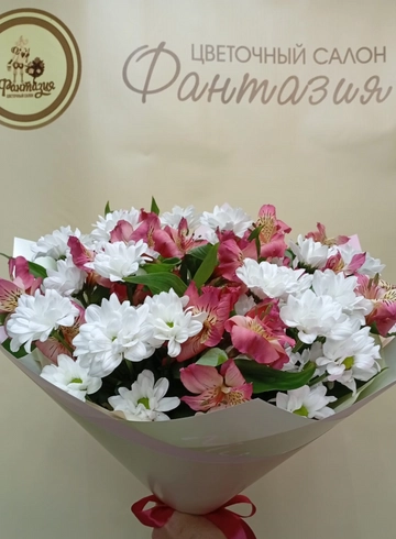 Сборный букет &laquo; Альстромерия&raquo; от интернет-магазина цветов в 