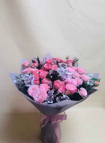 Сборный букет &laquo; Гала-букет&raquo; от интернет-магазина цветов в 