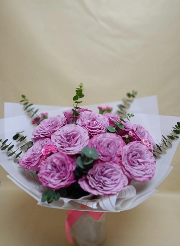 Букет из роз «Соцветие красоты» от интернет-магазина цветов в 