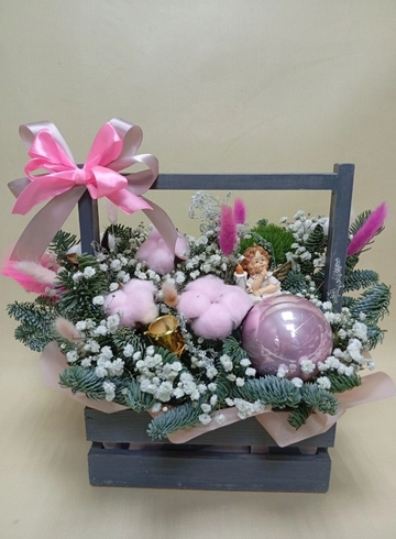 Композиция &laquo;Новогоднее чудо&raquo; от интернет-магазина цветов в 